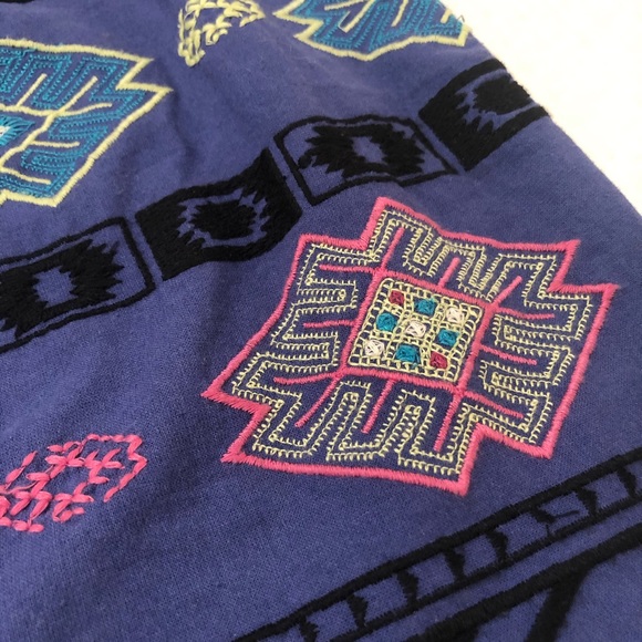 Geometric Pattern Skirt - Picture 3 of 4